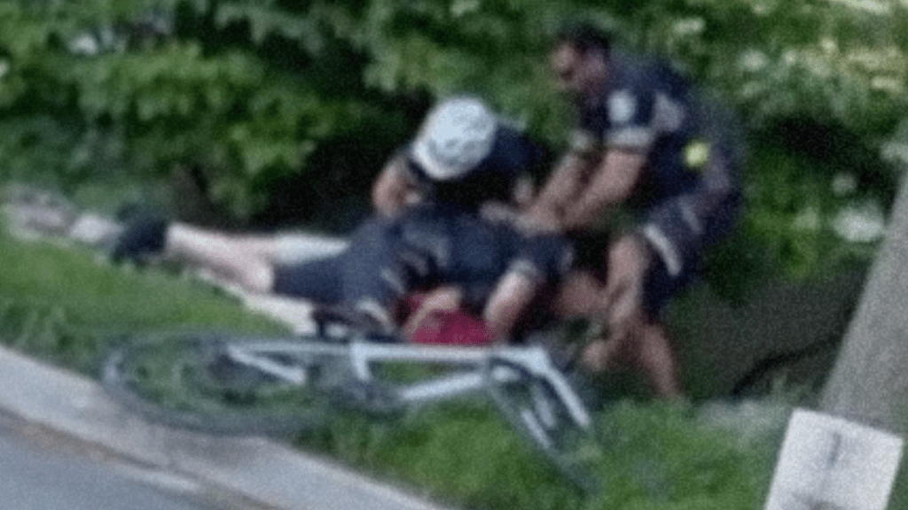Toronto cyclist takedown